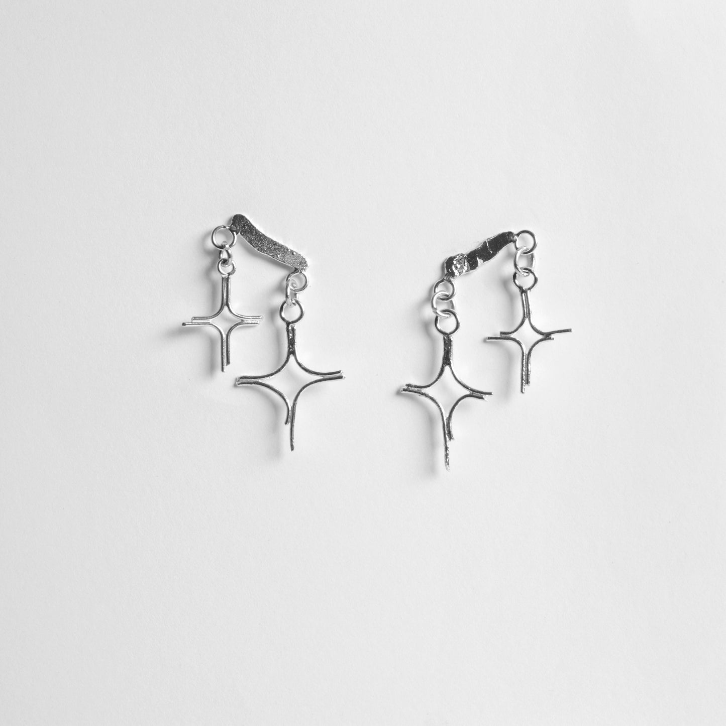 PENDIENTES BRILLO ASCENDENTE