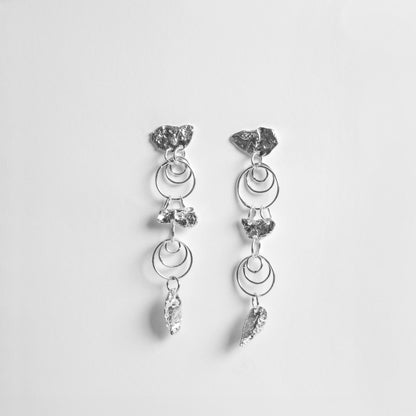 Pendientes Elipsoide, pendientes artesanal de plata de ley de Antorcha de Plata