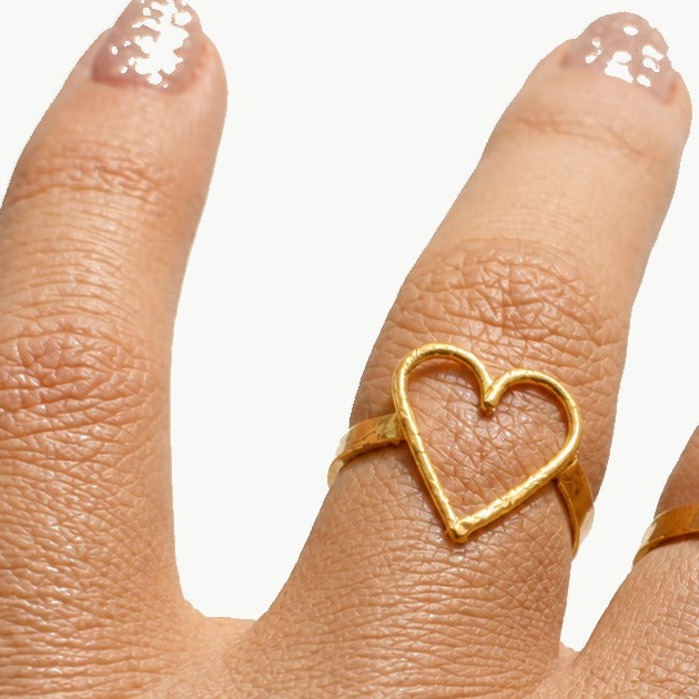 ANILLO CORAZON chapado en oro
