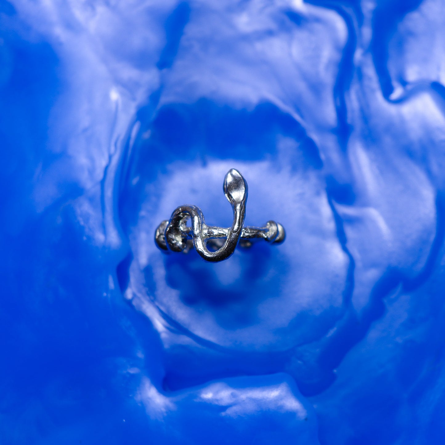 Anillo Serpiente Llevame (Rozalen), anillo artesanal de plata de ley de Antorcha de Plata - imagen 2